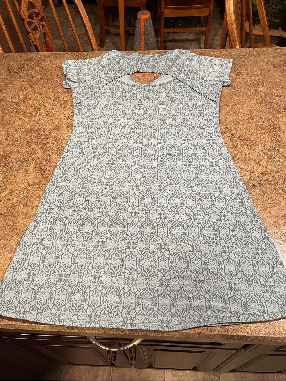 KUHL Oriana Cool Plus Jersey Dress, V-Neck, Short Sleeve, size M - Picture 3 of 7
